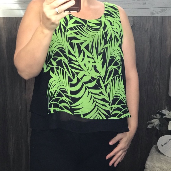 Bisou Bisou blouse tank green/black size medium - Picture 5 of 11